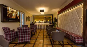 Parkhotel Cochem- Free Parking - - Image 3