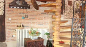Casa De Piedra - Image 4