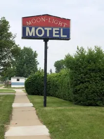 Moonlight Motel - Image 1