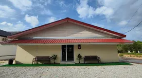 Reds Roomstay Pantai Penarik 3 - Image 3
