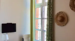 Santa Barbara Guesthouse - Image 5