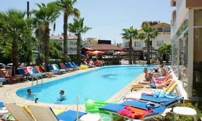 Club Sunsmile - Image 5