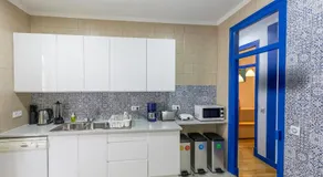 Help Yourself Hostels - Parede - Image 5
