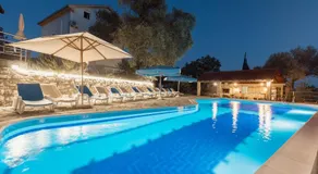 Villa Mia Apartments - Image 2