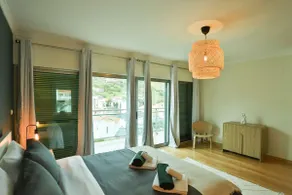 The Panoramic View Suites - Image 2