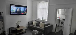 Cleaver House - Image 4