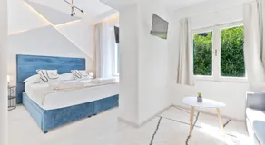 Aurora Beachfront Luxury Rooms&Suites - Image 2