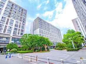 Shanghai Jingcai Apartment - Image 2