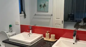 Mahzan Private Master Bedroom Ensuite - Image 2