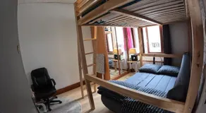 Chambre 2 lits pour 4 personnes métro 5 - Image 2