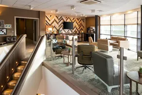 AC Hotel by Marriott Manchester Salford Quays - Image 2