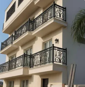 Luxurious 2 bhk,2 bay windows for 4 to 6 ppl - Image 4