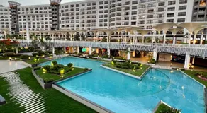Lovely2 rooms duplex with pool in front AUC - Image 3