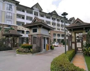 Junior's 2-BR &1T/Bath  Oasis Condo Beside SM Mall - Image 2