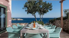 Astarte Villas - Cocoon Luxury Villa with Pool - Image 2