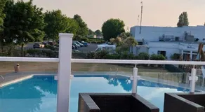 Family breaks at Rockley Park with Prosecco and a box of chocolates on arrival - Image 5