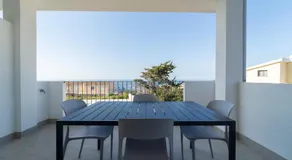 Onyx Island - Image 4