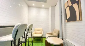 UrbanFlat 11 - Grand Studio Pereire Wagram - Champs-Elysees - Image 3