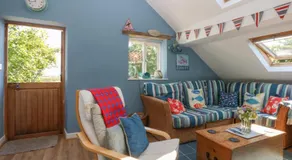 Borth Arian Boat House - Image 3