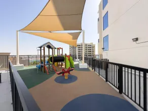 Marina Al Hamra King Studio Apartment - Image 5
