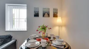 Driftwood Apt 7 Skinningrove - Image 5