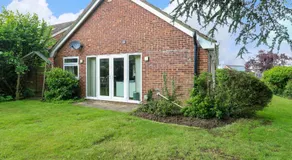 Cedar Cottage - Image 4