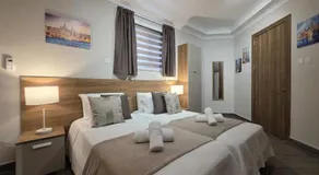Modern 1BD Ground Floor Apartment at The Podium - Yacht Marina Area, Close to Valletta - Image 2