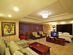 Dalian Jinbai International Hotel - Image 2