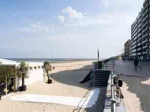 Chalet in Middelkerke near the Beach - Image 3