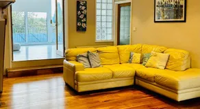 Zoe Bistro & Accommodation - Image 4
