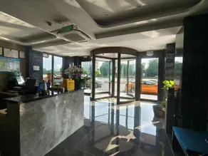 Lutaichun Culture Theme Hotel - Image 2