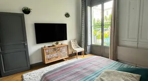 Prestigieuse Suite Princeteau - Image 2