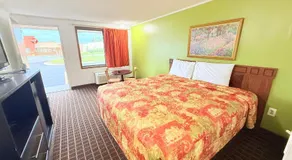 Executive Inn - Image 5