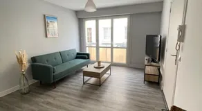 Appartement T4 Centre Ville C2 - Image 1