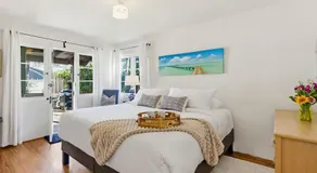 Birdrock Beach Cottage - Image 2