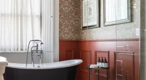 Cromlix - Image 2
