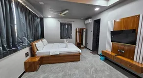 Hotel Pooja Inn Pandharpur - Image 4