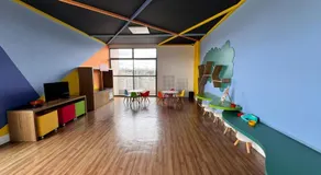 Studio completo com charme em ótima localização! - Image 4