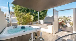Oasis Suites Fira - Image 2