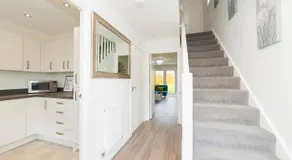 Greenfield Modern 3BR Home - Southcote lane , Reading - Image 3