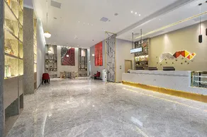 Borrman Hotel Laibin High-speed Railway Station Walmart - Image 4