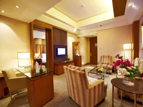 Harriway Hotel Chengdu - Image 3