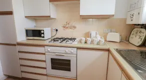 Flat 9 - Image 4