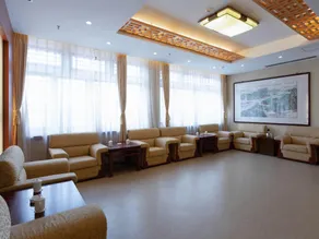 Shanhai Holiday Hotel - Image 5