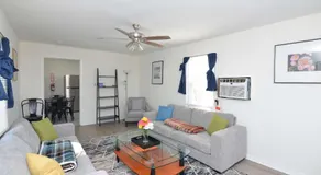 Cozy Beds with Parking, Laundry - Near RU, RWJ, NJ Transit - Image 2