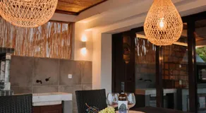 Manolis Seaside Villa with Private Pool - Image 3