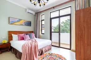 Floral Hotel Xijia Nuoya Zhenpin Hostel - Image 4