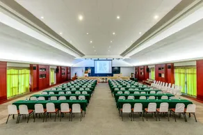 Beverly Hill Park Hotel - Image 5