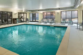 Fairfield by Marriott Inn & Suites Decatur - Image 2