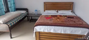 Amar Home Stay & Hotel - Image 2